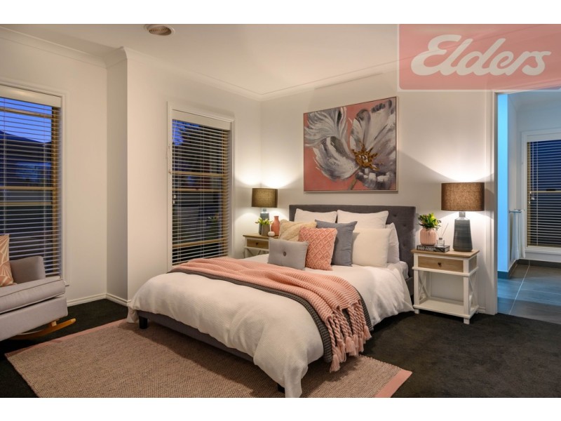 13 Hawk Place, Wodonga VIC 3690