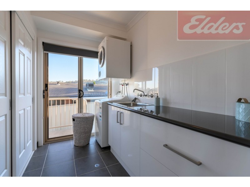 13 Hawk Place, Wodonga VIC 3690