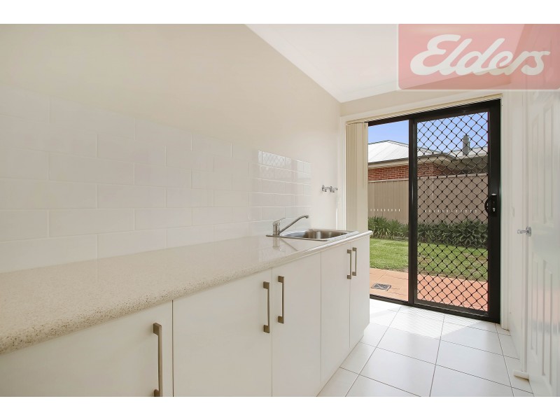 70 Hartigan Street, Thurgoona NSW 2640