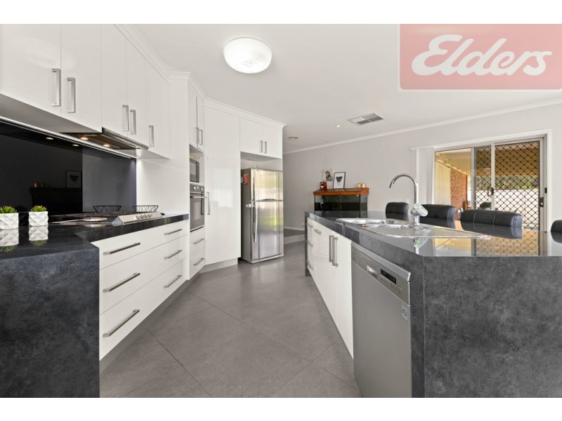 14 Central Place, Wodonga VIC 3690