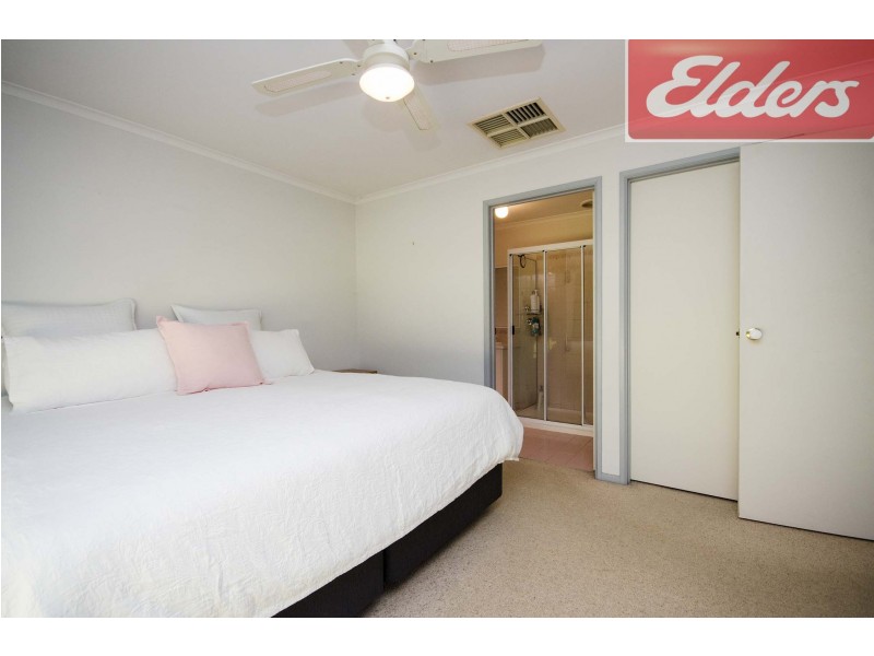 60 Maryville Way, Thurgoona NSW 2640