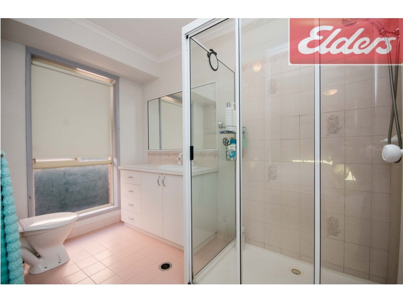 60 Maryville Way, Thurgoona NSW 2640