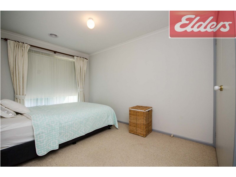 60 Maryville Way, Thurgoona NSW 2640