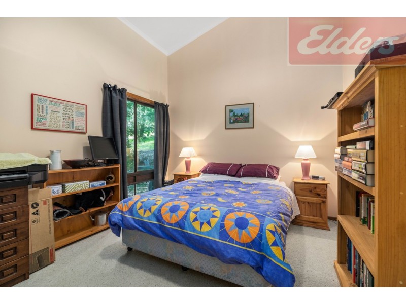 35 Diggings Road, Tawonga VIC 3697