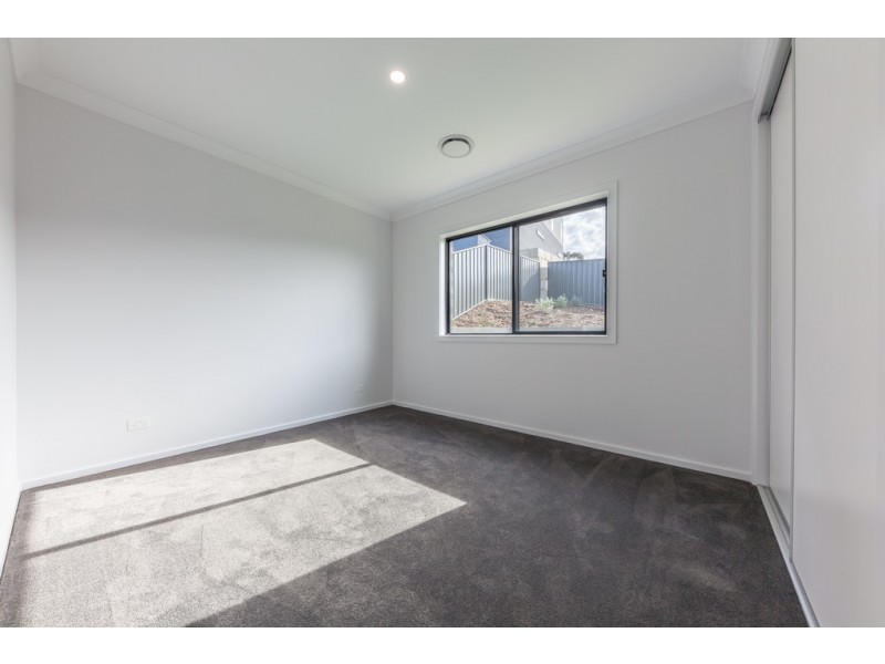 74 Yarralumla Drive, Wodonga VIC 3690