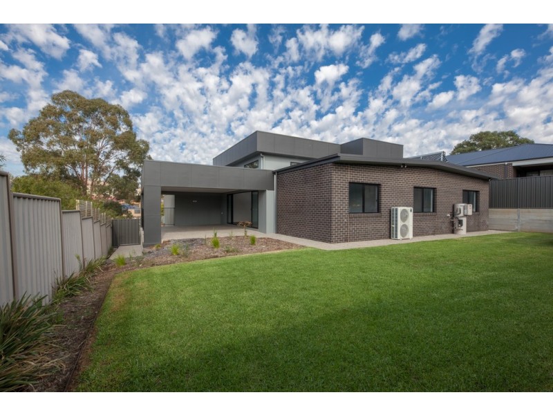 74 Yarralumla Drive, Wodonga VIC 3690