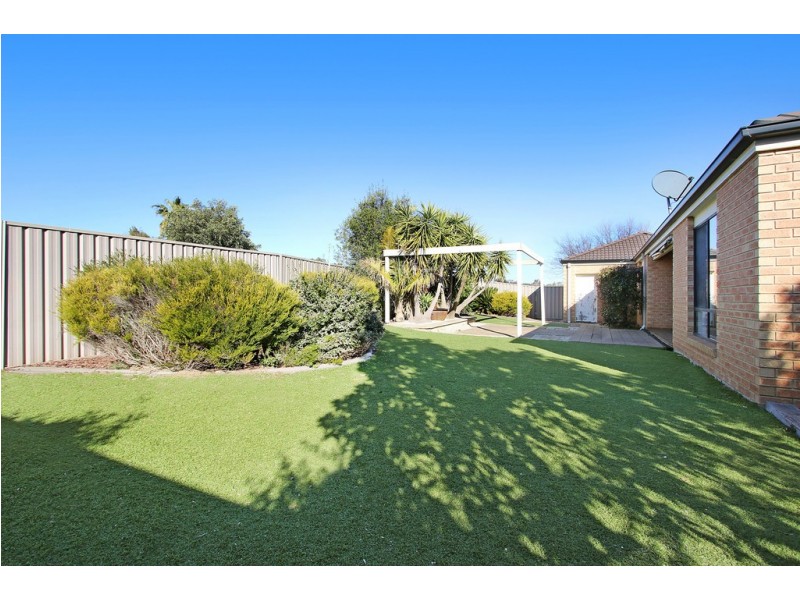 11 Kennedia Street, Thurgoona NSW 2640