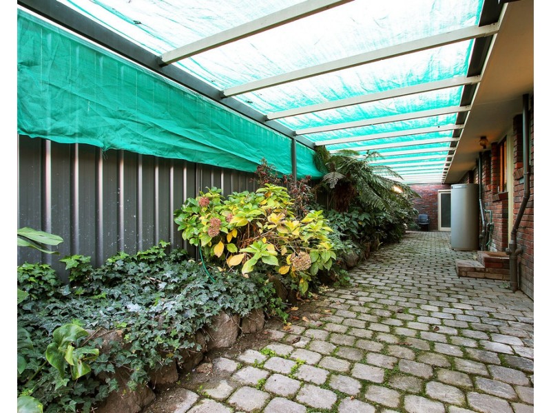 13 Diamond Drive, Wodonga VIC 3690