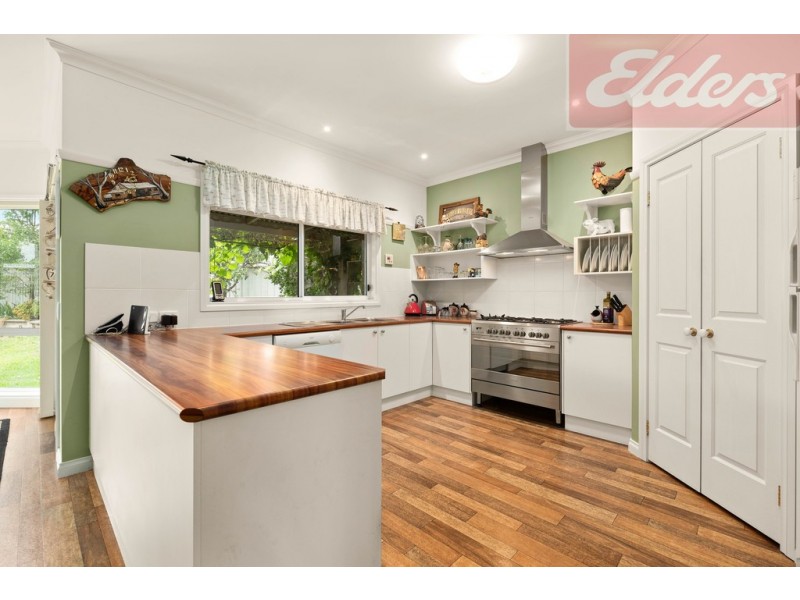 12 James Court, Rutherglen VIC 3685