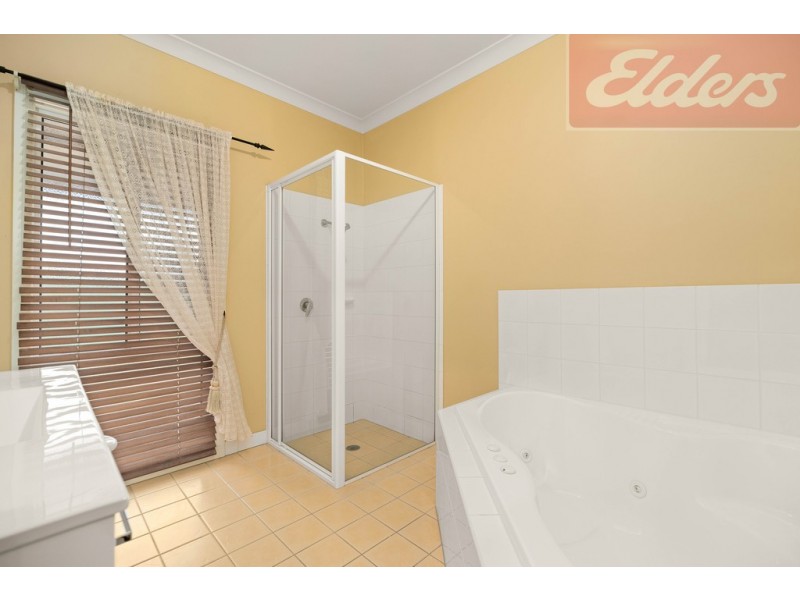 12 James Court, Rutherglen VIC 3685