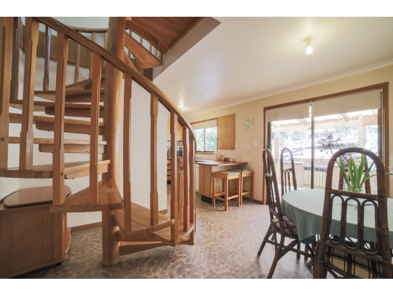 2144 Tawonga Gap Road, Tawonga South VIC 3698