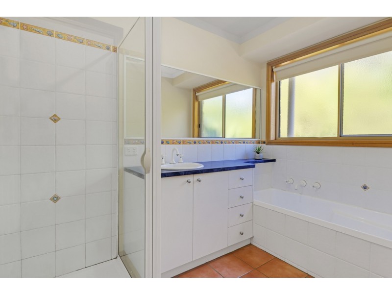 18 Beardmore Street, Bethanga VIC 3691