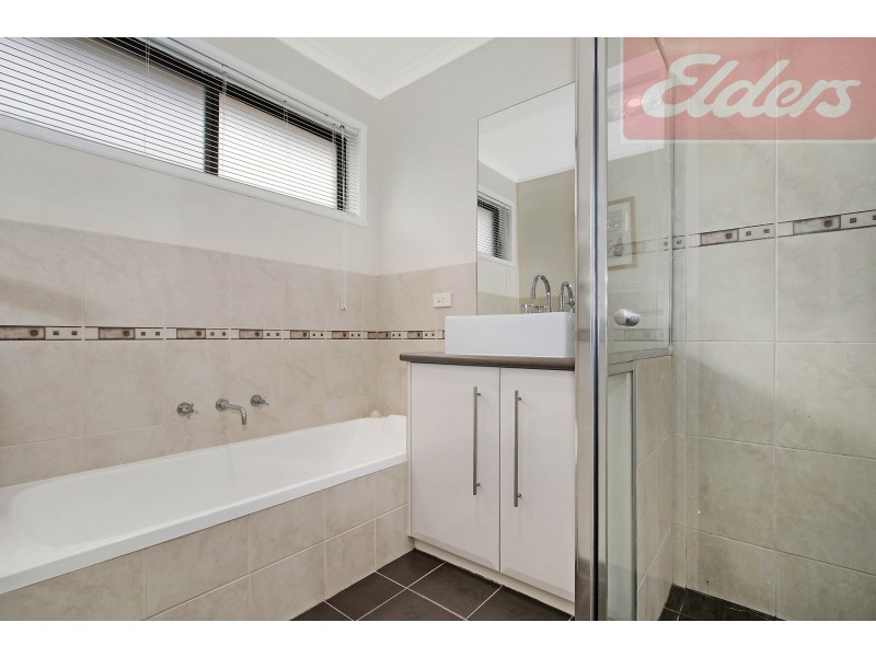 7 Kensington Court, Thurgoona NSW 2640