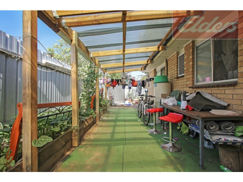 6/450 Kotthoff Street, Lavington NSW 2641