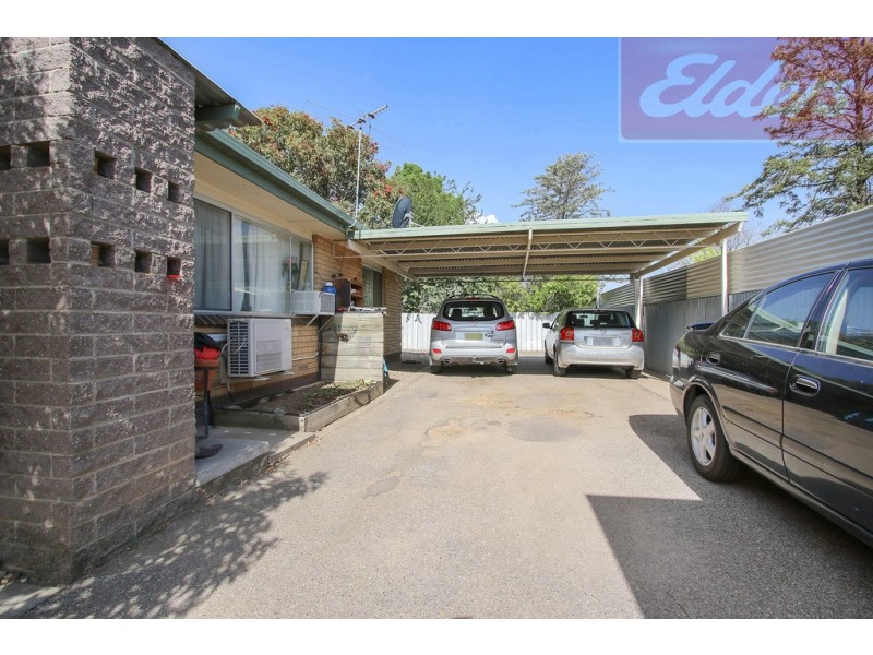 6/450 Kotthoff Street, Lavington NSW 2641