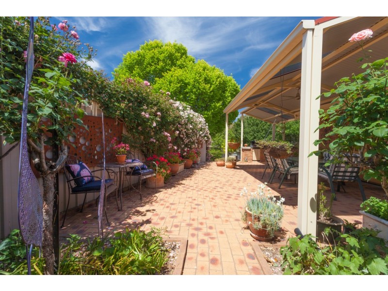 12 Flower Place, Wodonga VIC 3690