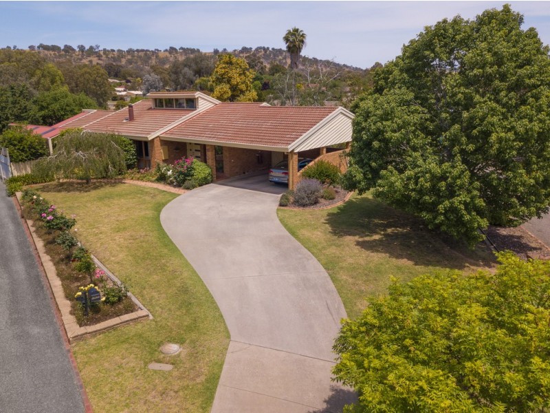 12 Flower Place, Wodonga VIC 3690