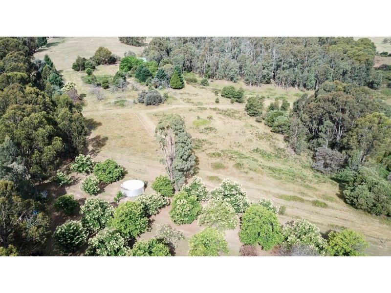 34 Costantinos Lane, Tawonga VIC 3697
