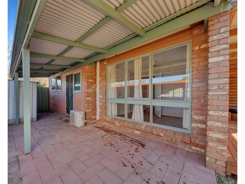 2/566 Woodbury Court, Lavington NSW 2641