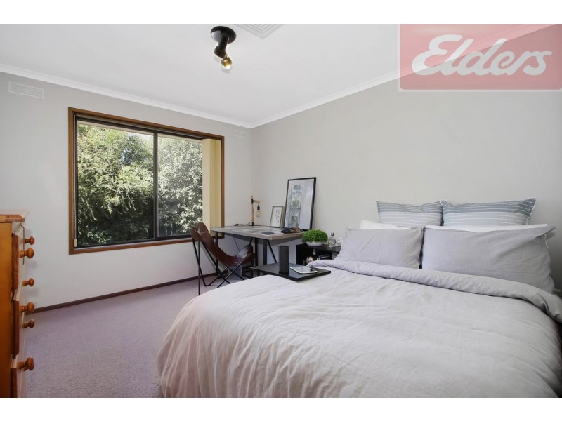 8 Sans Souci Drive, Wodonga VIC 3690