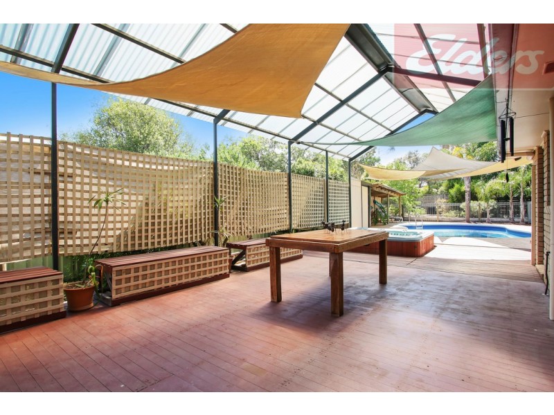 8 Sans Souci Drive, Wodonga VIC 3690