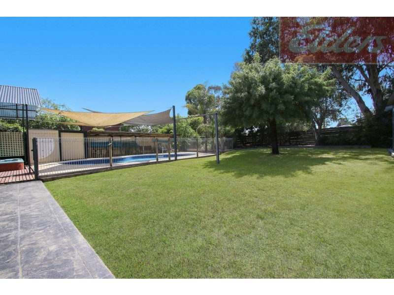 8 Sans Souci Drive, Wodonga VIC 3690