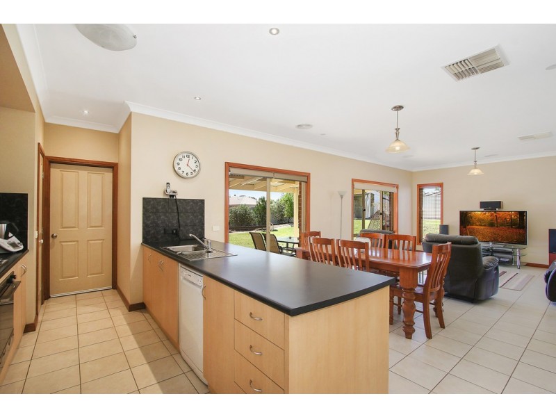 2 Sharp Court, Wodonga VIC 3690