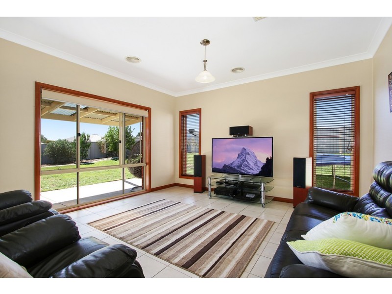 2 Sharp Court, Wodonga VIC 3690