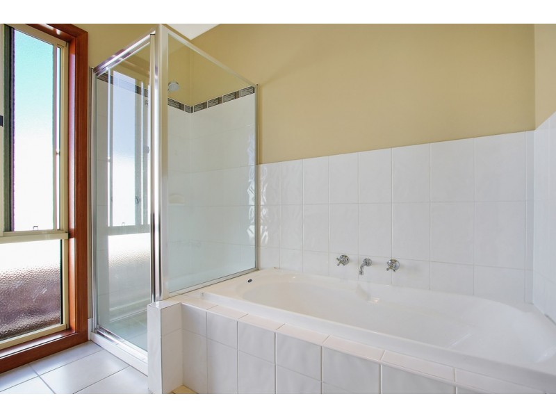 2 Sharp Court, Wodonga VIC 3690