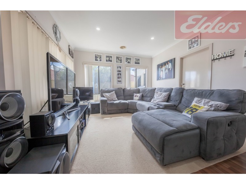 603 Hague Street, Lavington NSW 2641