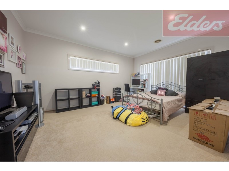603 Hague Street, Lavington NSW 2641
