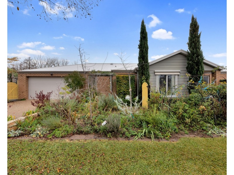 6 Cardiff Drive, Wodonga VIC 3690