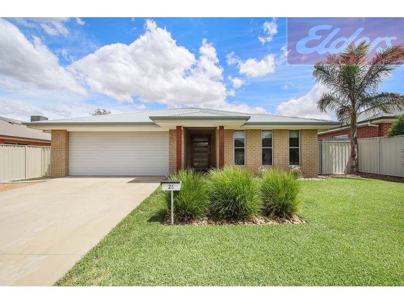 25 Pro Hart Drive, Baranduda VIC 3691