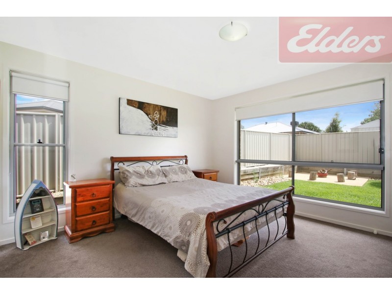 25 Pro Hart Drive, Baranduda VIC 3691