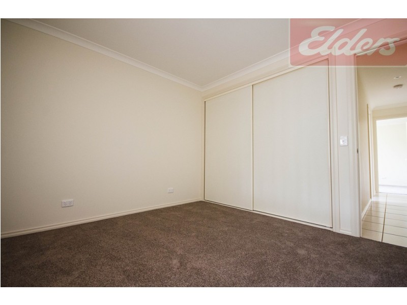 4 Oatlands Fairway, West Wodonga VIC 3690