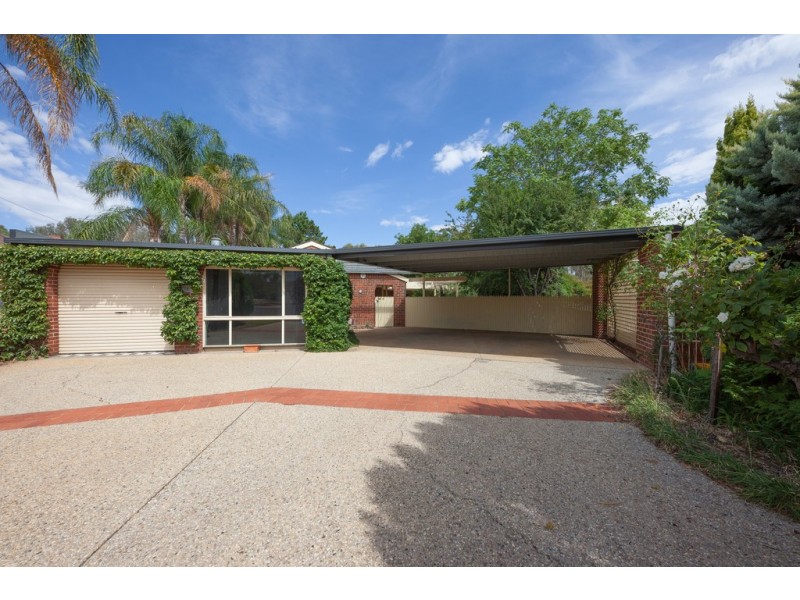 8 Pinkerton Court, Wodonga VIC 3690