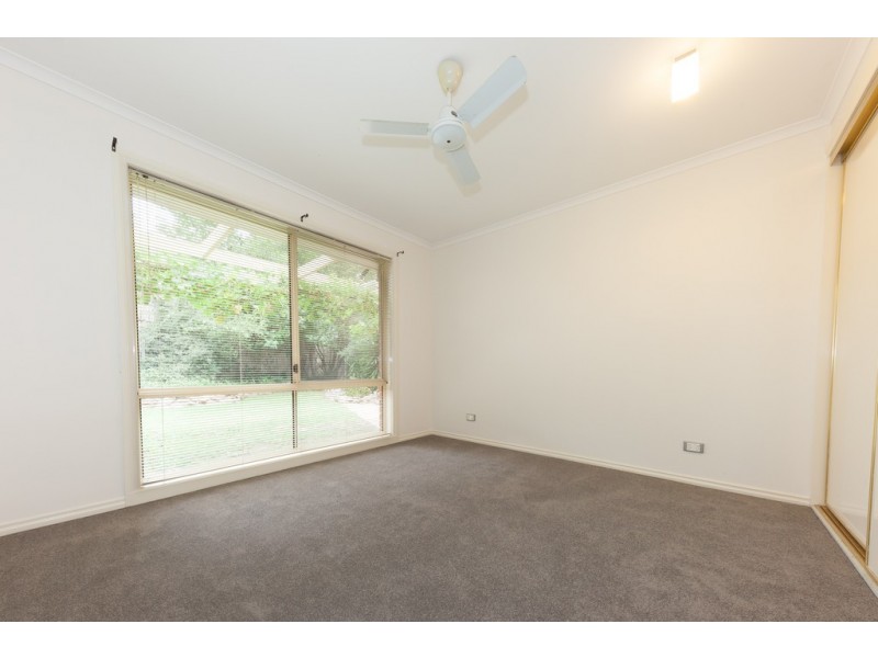 8 Pinkerton Court, Wodonga VIC 3690