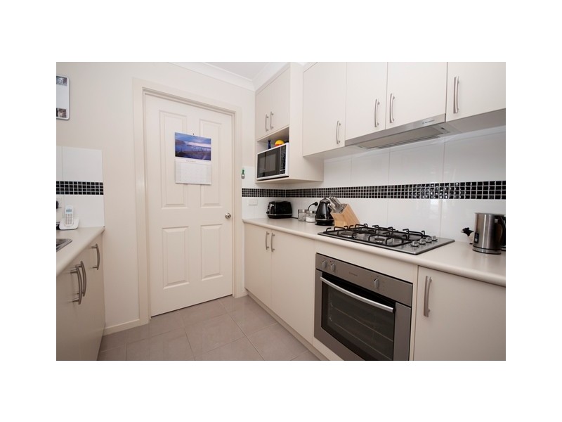 41 Silky Oak Avenue, Wodonga VIC 3690