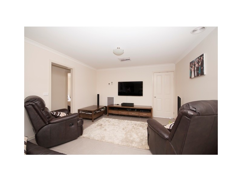 41 Silky Oak Avenue, Wodonga VIC 3690