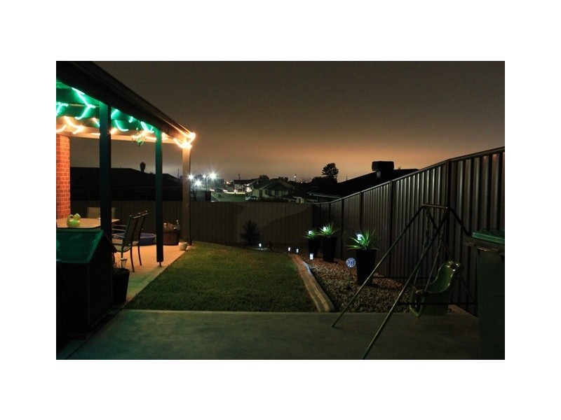 41 Silky Oak Avenue, Wodonga VIC 3690