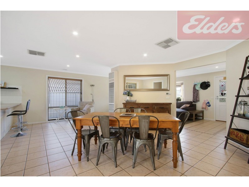 15 Pickering Place, Wodonga VIC 3690
