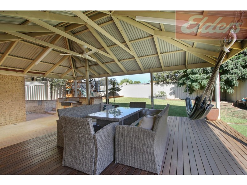 15 Pickering Place, Wodonga VIC 3690