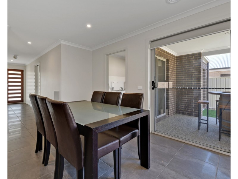 18 Derrick Street, Wodonga VIC 3690