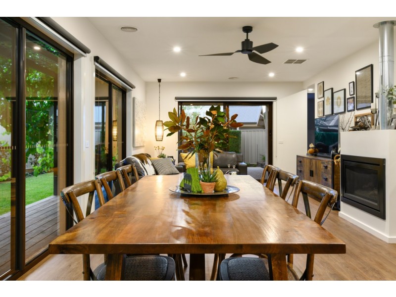 8 Borland Circuit, Wodonga VIC 3690