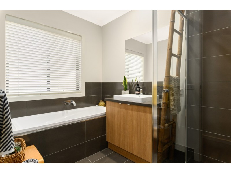 8 Borland Circuit, Wodonga VIC 3690