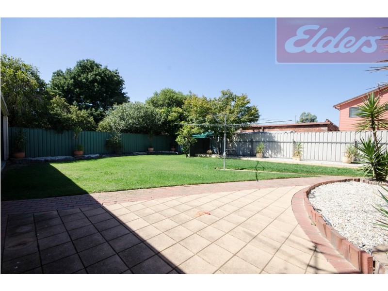 2 Mayfair Drive, Wodonga VIC 3690