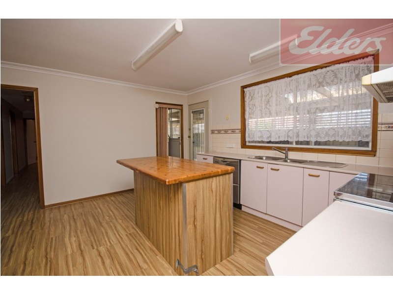 2 Mayfair Drive, Wodonga VIC 3690