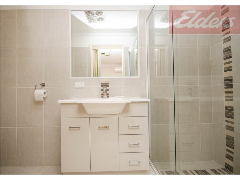 2 Mayfair Drive, Wodonga VIC 3690