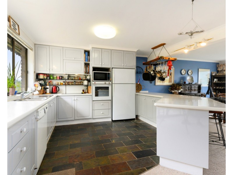 1 Buckland Street, Tawonga South VIC 3698