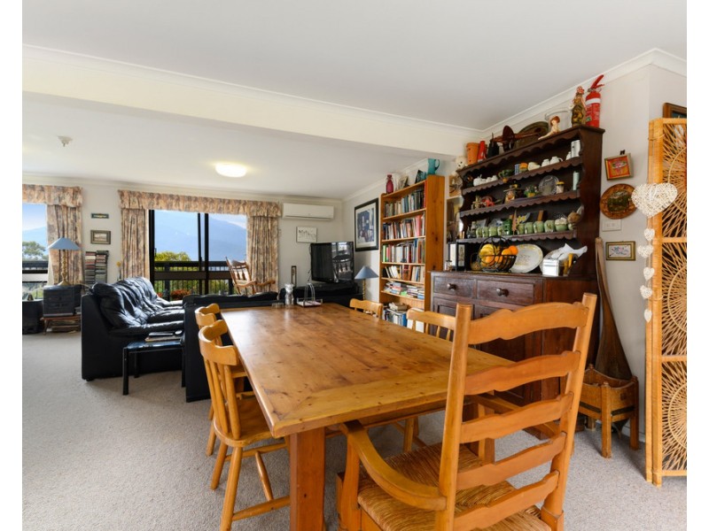 1 Buckland Street, Tawonga South VIC 3698